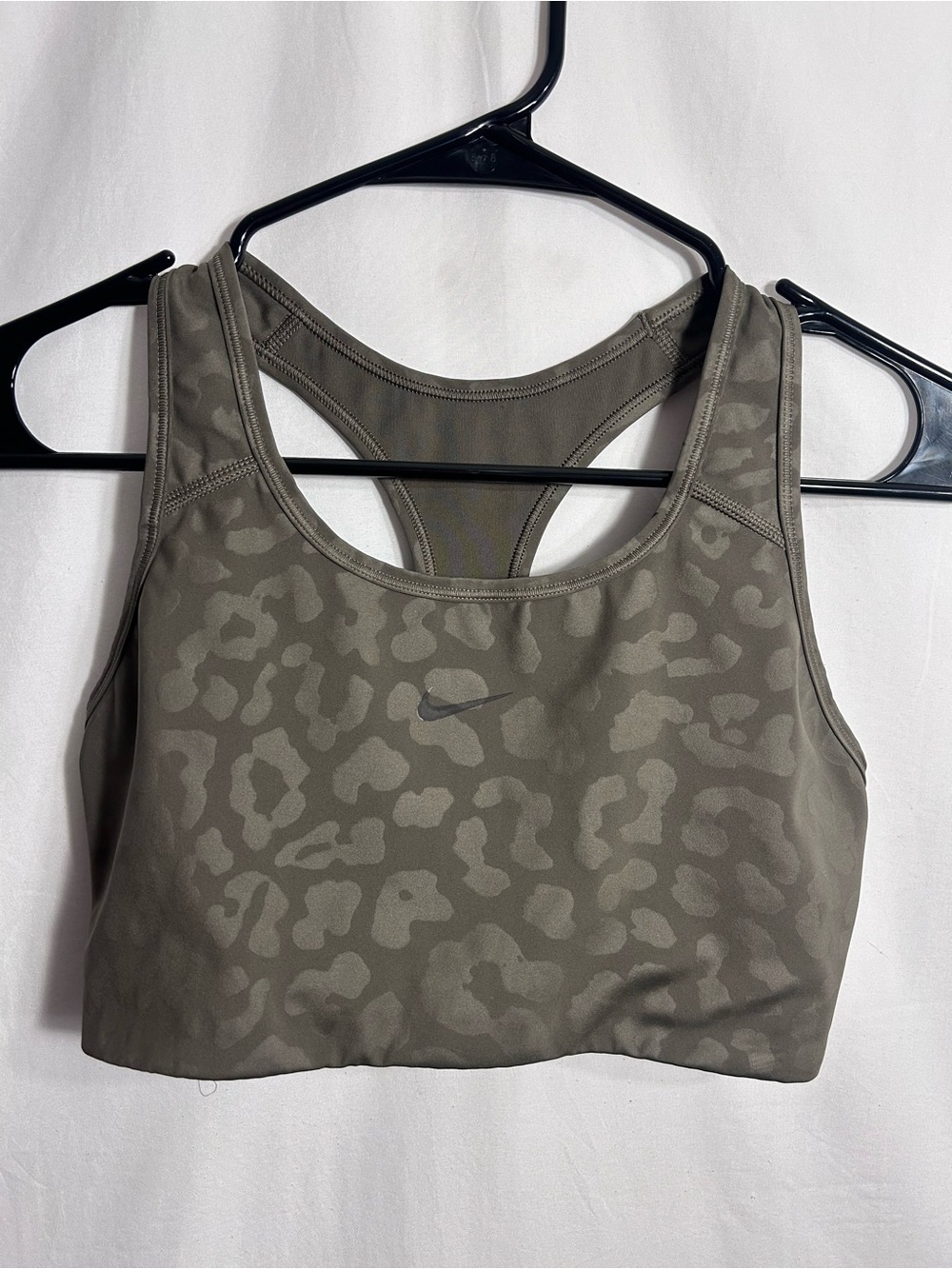 Nike Olive Camo Racerback Sports Bra - Picture 1 of 2